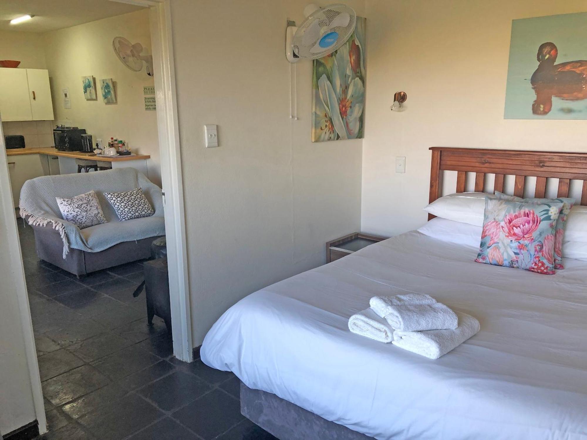 Hills And Dales Accommodation Lanseria Exterior photo
