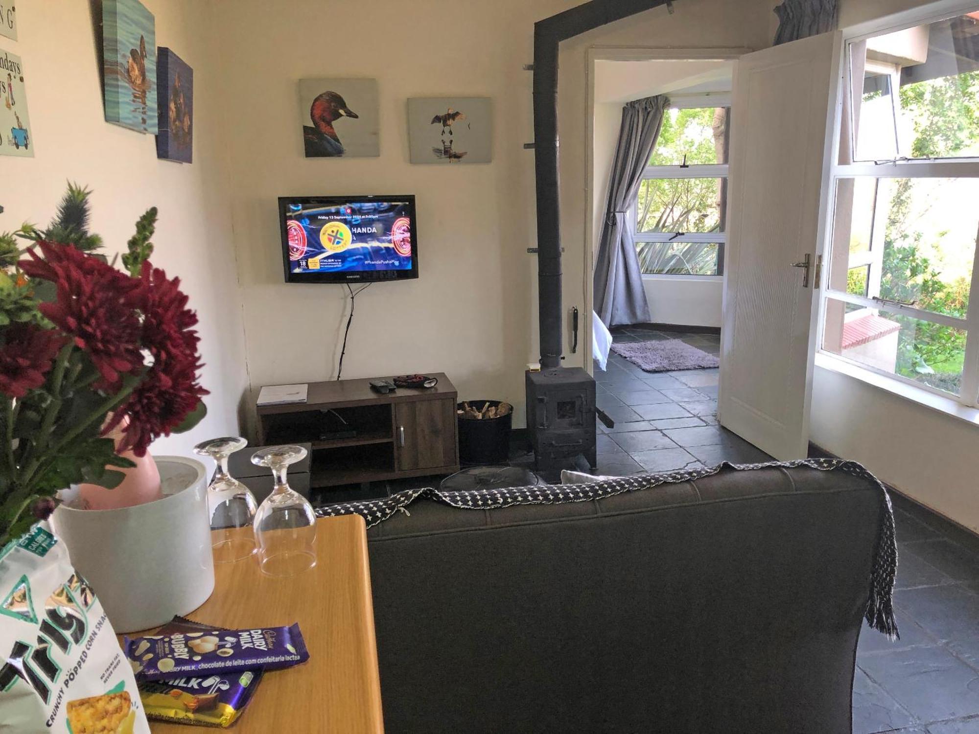 Hills And Dales Accommodation Lanseria Room photo